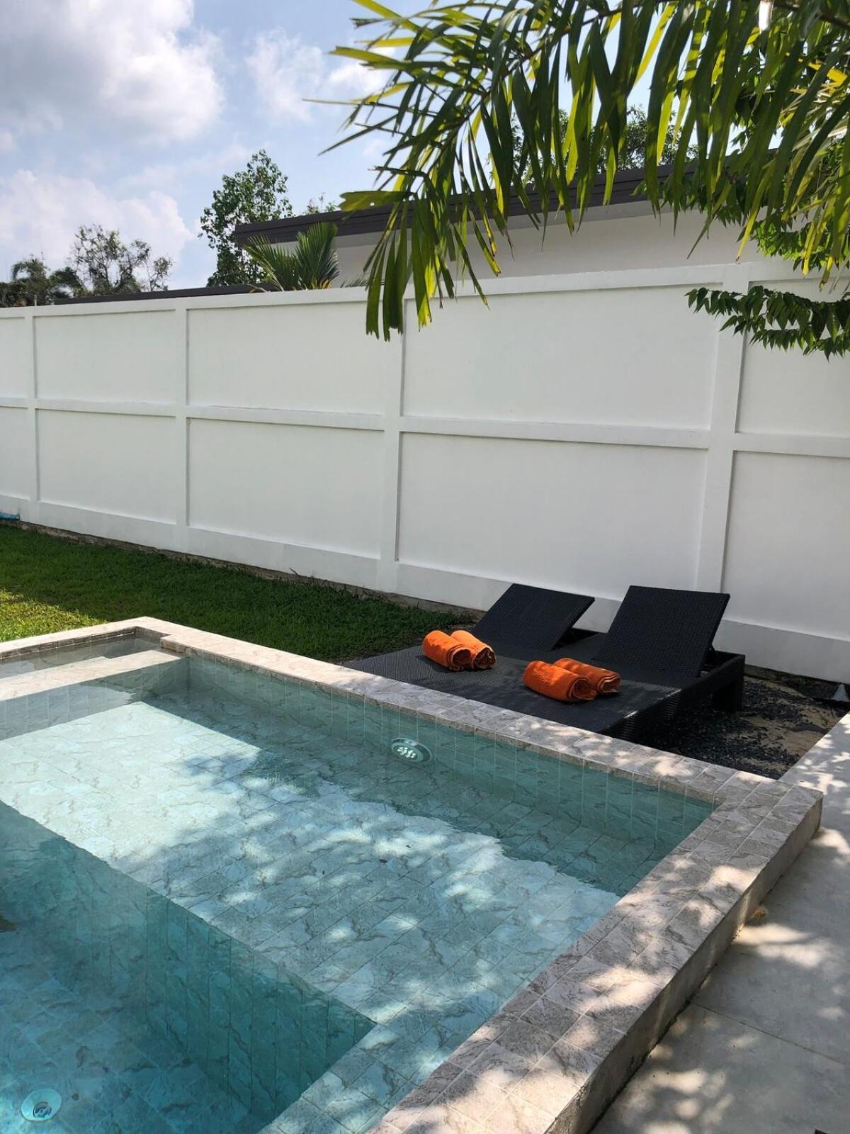 Villa Koh Mze, 2 Bedrooms With Peaceful Pool *