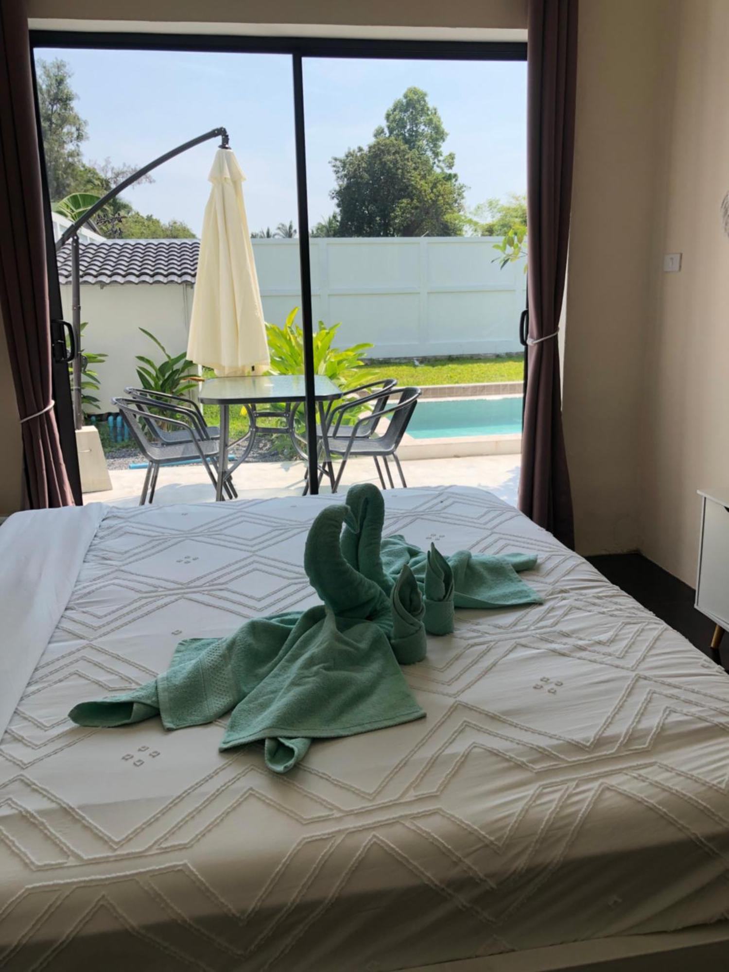 Villa Koh Mze, 2 Bedrooms With Peaceful Pool *